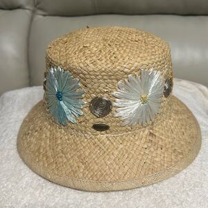 Vintage Liz‎ Claiborne straw hat floral embellishments